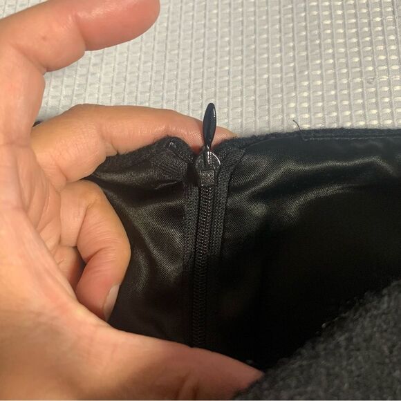 Gray Pencil Skirt LANA VIRGEN and MOHAIR - Picture 3 of 12